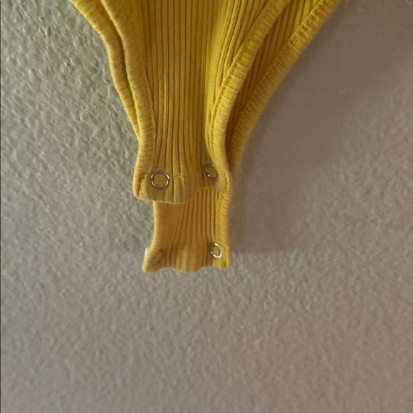 Yellow Ribbed Button-Up Bodysuit - Picture 3 of 5